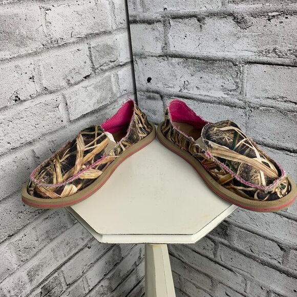 Sanuk Camouflage Slip On Flats - Picture 4 of 7